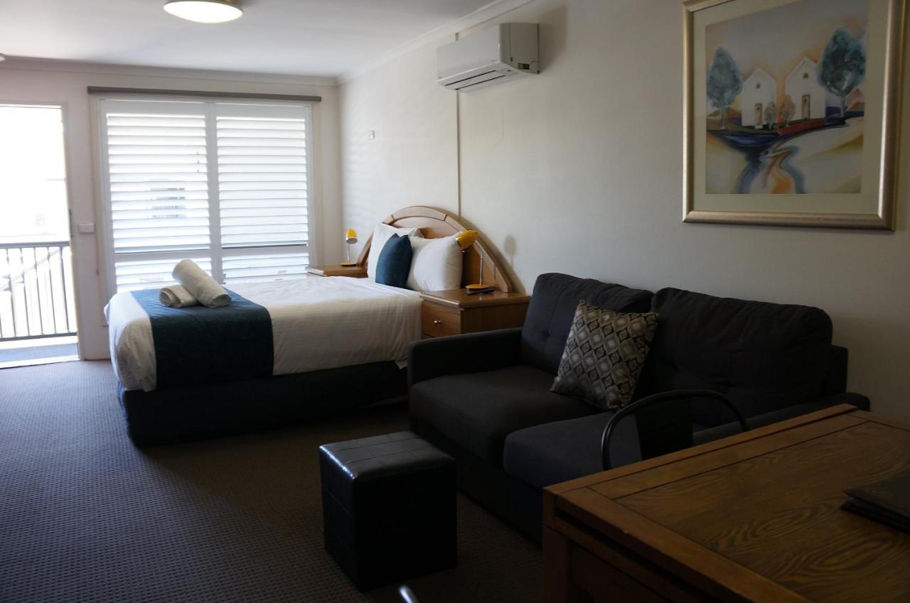 Waves Motel And Apartments Warrnambool Dış mekan fotoğraf
