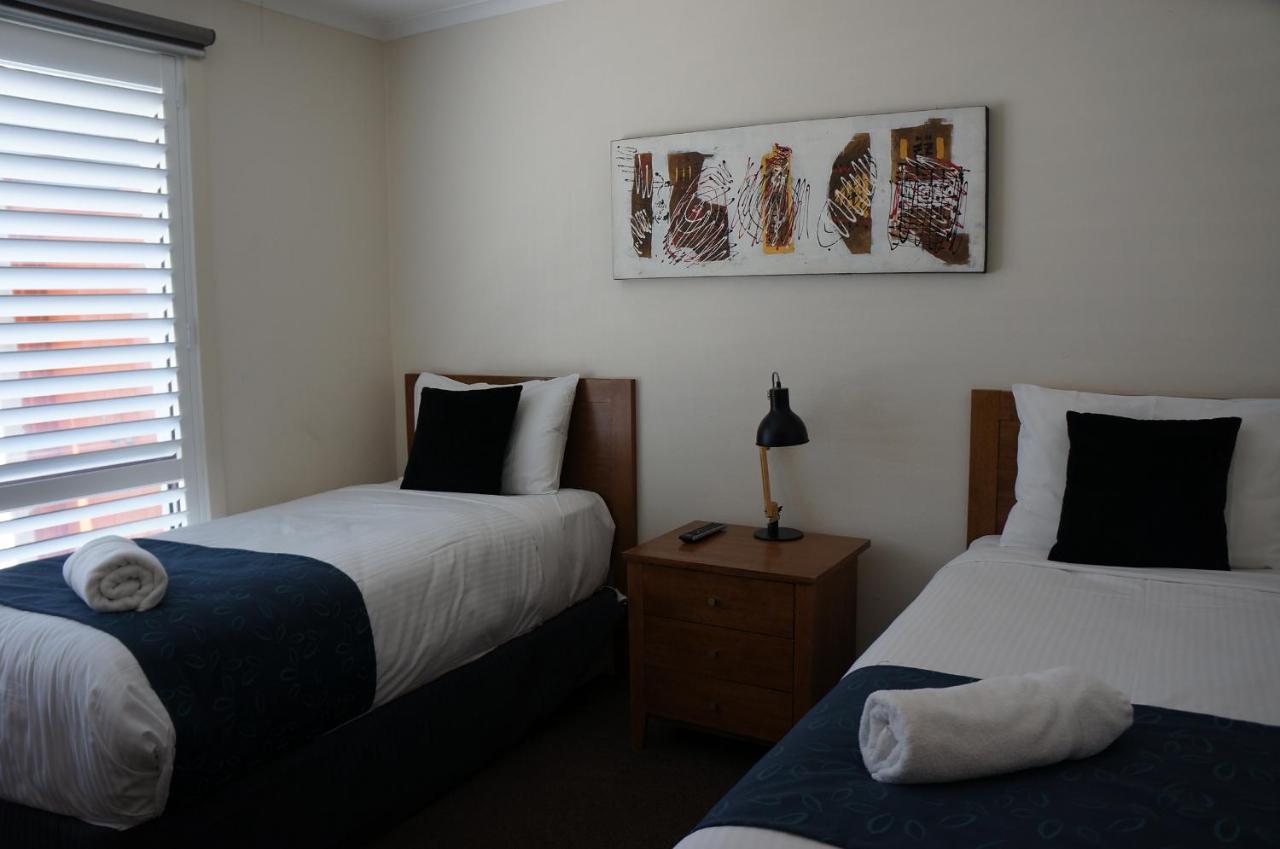 Waves Motel And Apartments Warrnambool Dış mekan fotoğraf